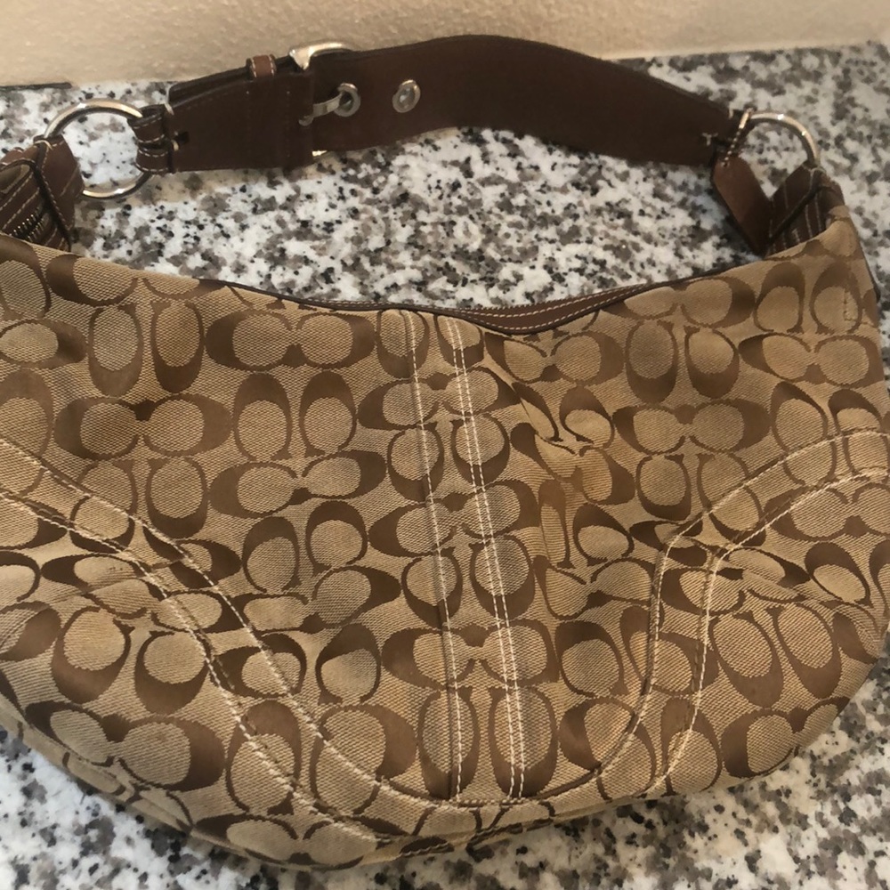 Coach Soho Tan & Brown Signature C. Hobo